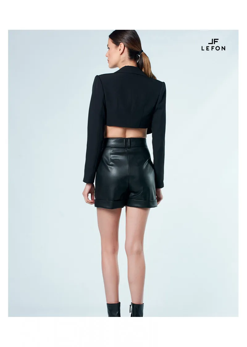010134 HIGH RISE BELTED FAUX LEATHER SHORT 