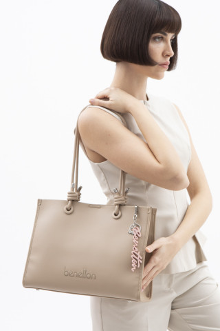 Shoulder Bag (33.5*25.5*9) 