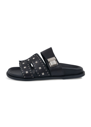 SANDAL 