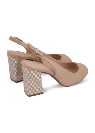 SANDAL 