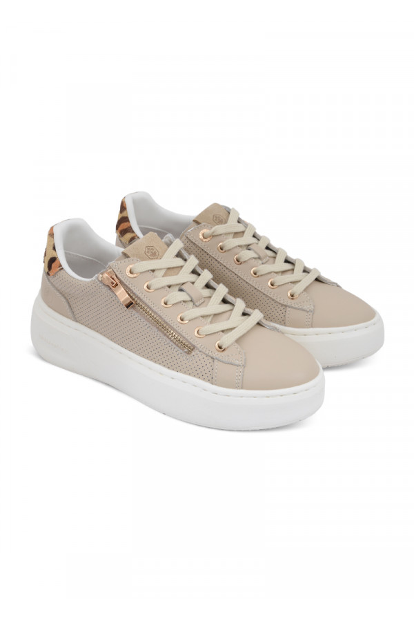 QUEENCY WOMAN BASIC SNEAKER 