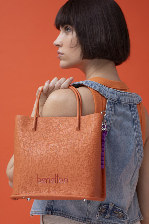 Shoulder Bag (24*22*8) 