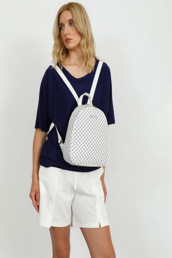 BACKPACK  (24X28X10) 