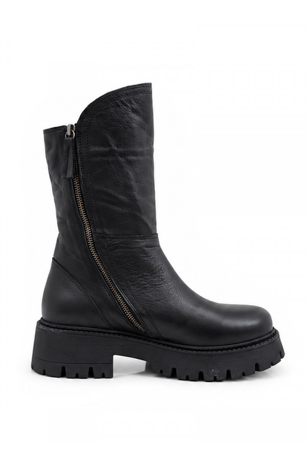 BOOT 