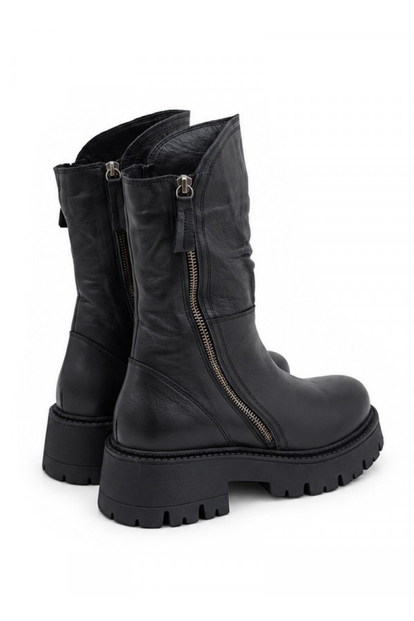 BOOT 