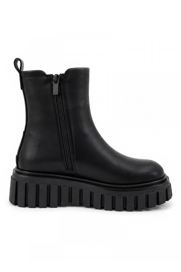 Laces Boots 