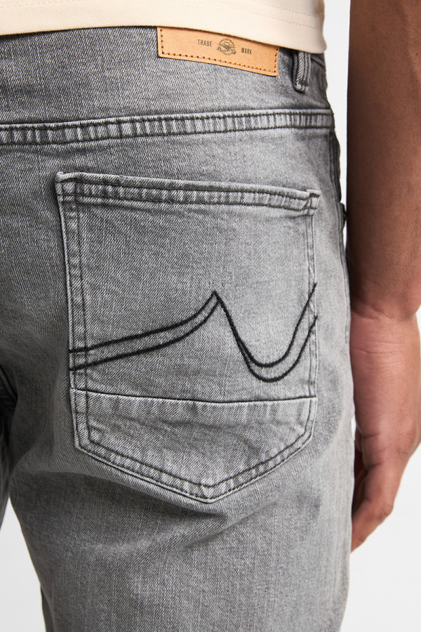 DENIM 