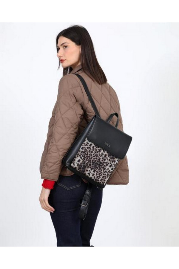 BACKPACK   (26X31.5X8) 