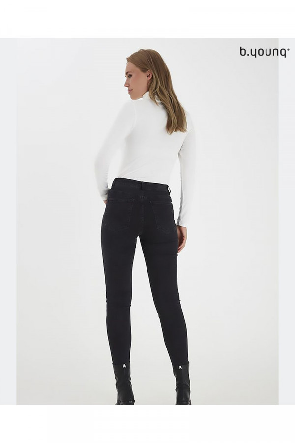 Pamila roll neck 