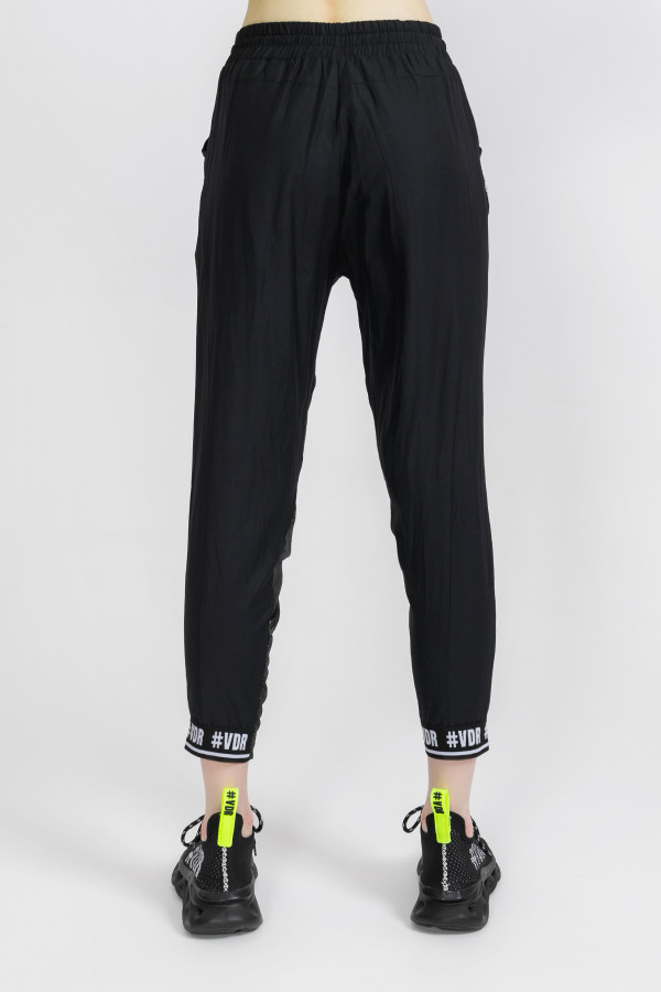 Ženske pantalone 