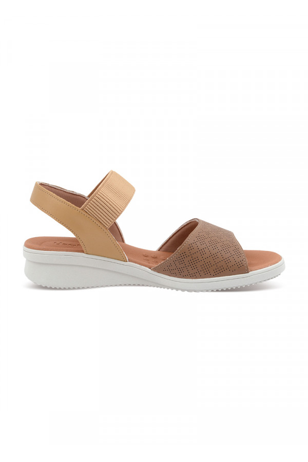SANDAL 