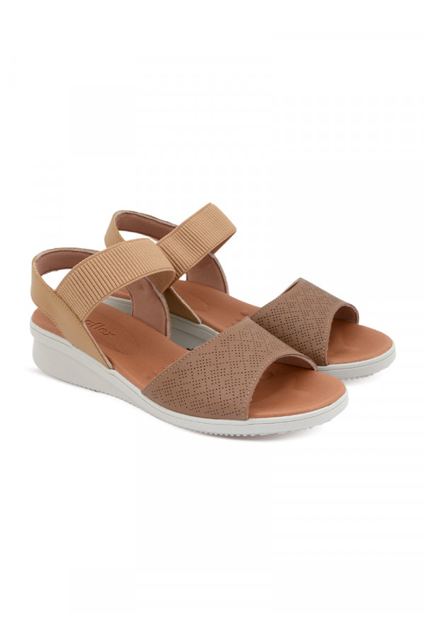 SANDAL 
