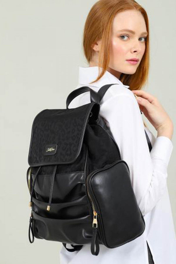BACKPACK (33*37*13cm) 