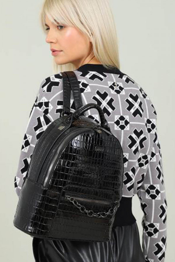 BACKPACK  (25*13*31cm) 