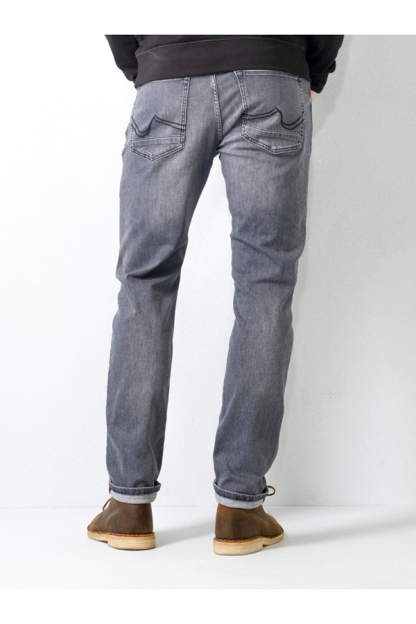 Men Denim Tapered 