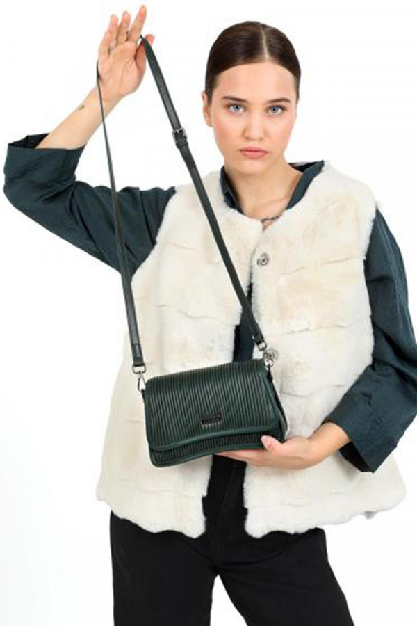 SHOULDER BAG (21.5x8x14) 