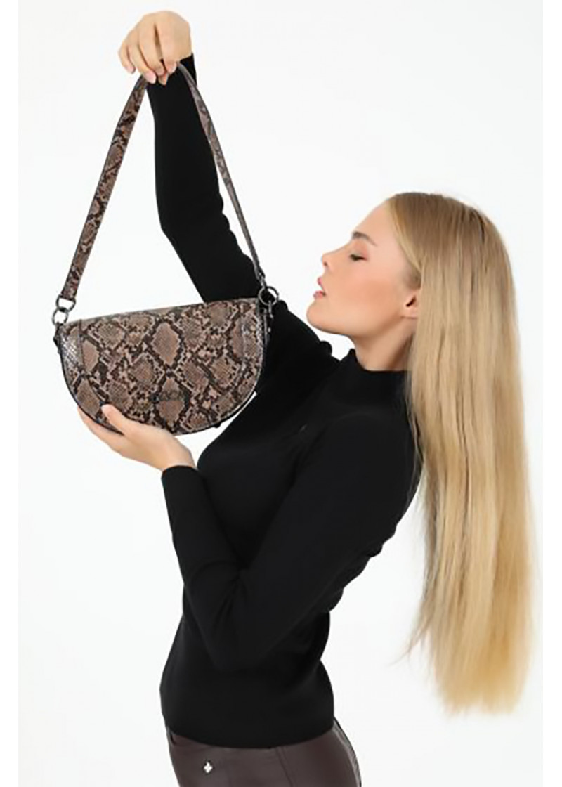 CROSSBODY BAG  (26x9x18) 