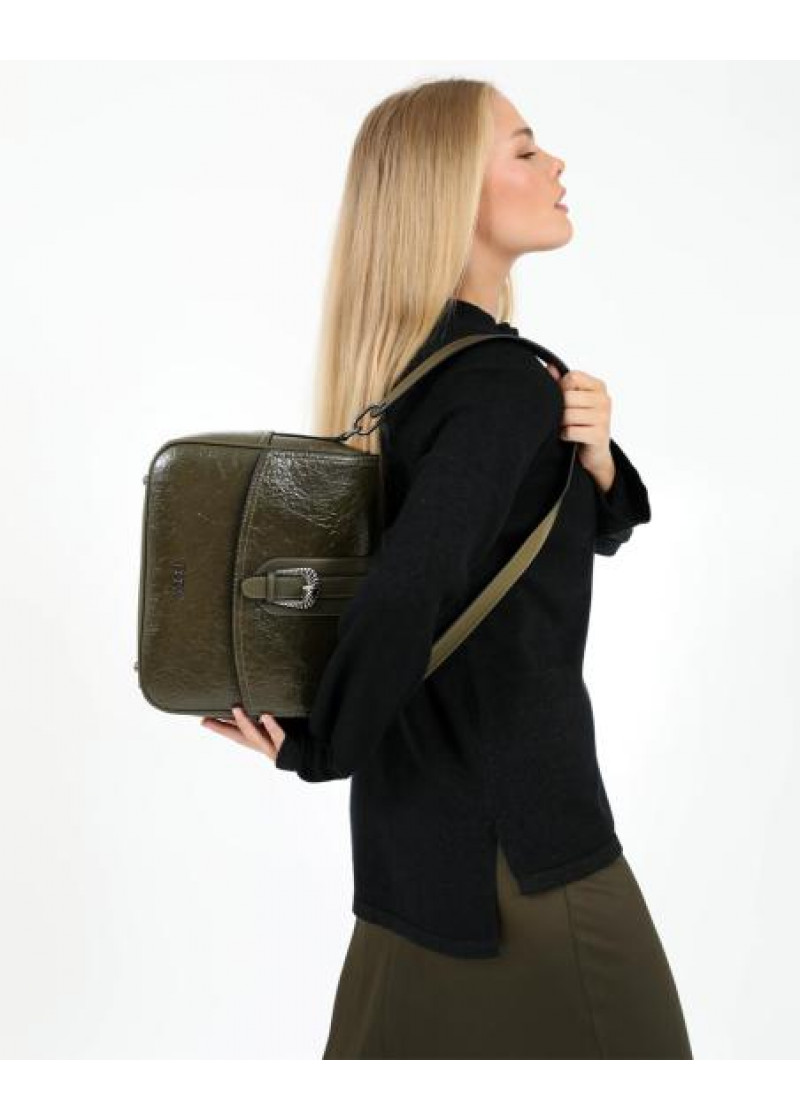 SHOULDER BAG (30x10.5x24) 