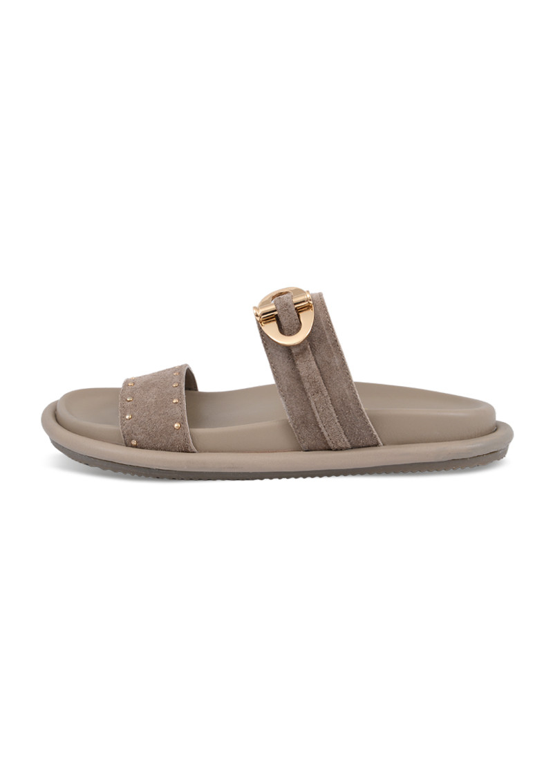 SANDAL 
