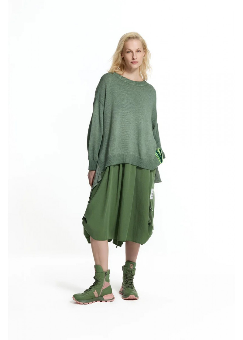KNIT SWEATER 