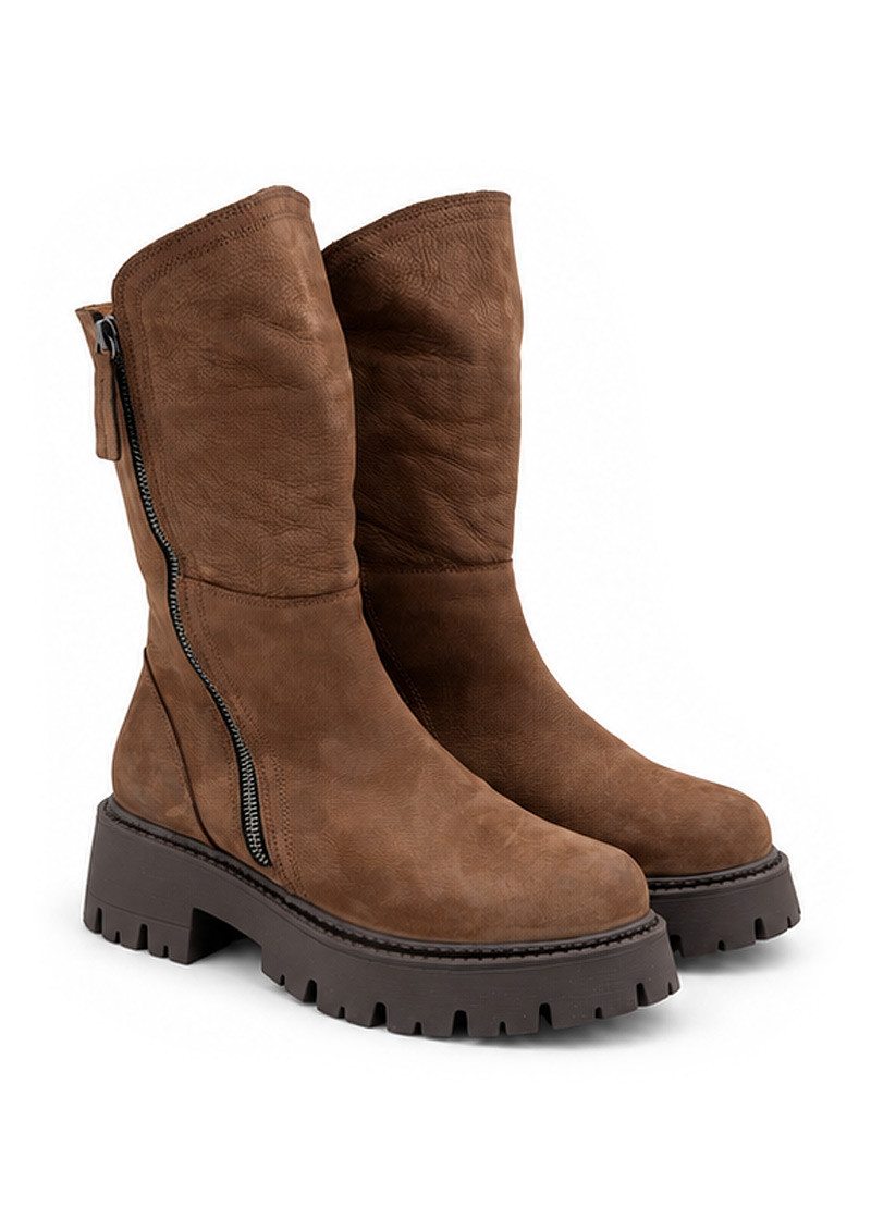 BOOT 