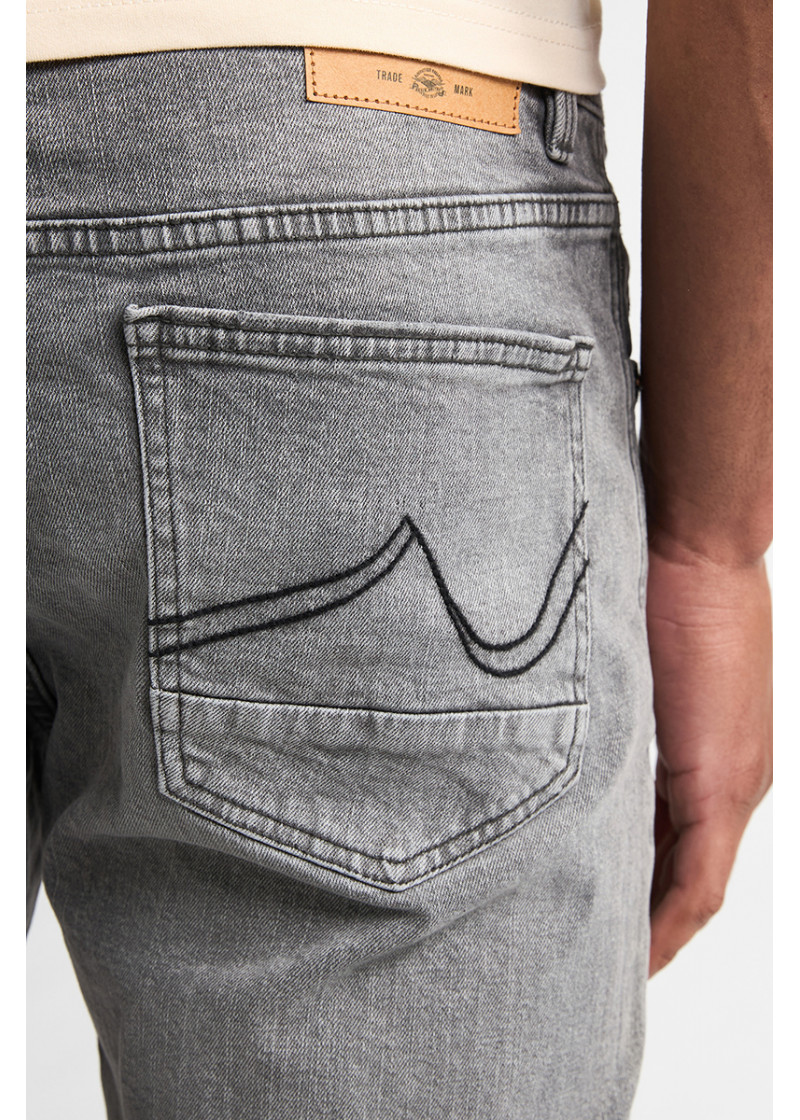 DENIM 