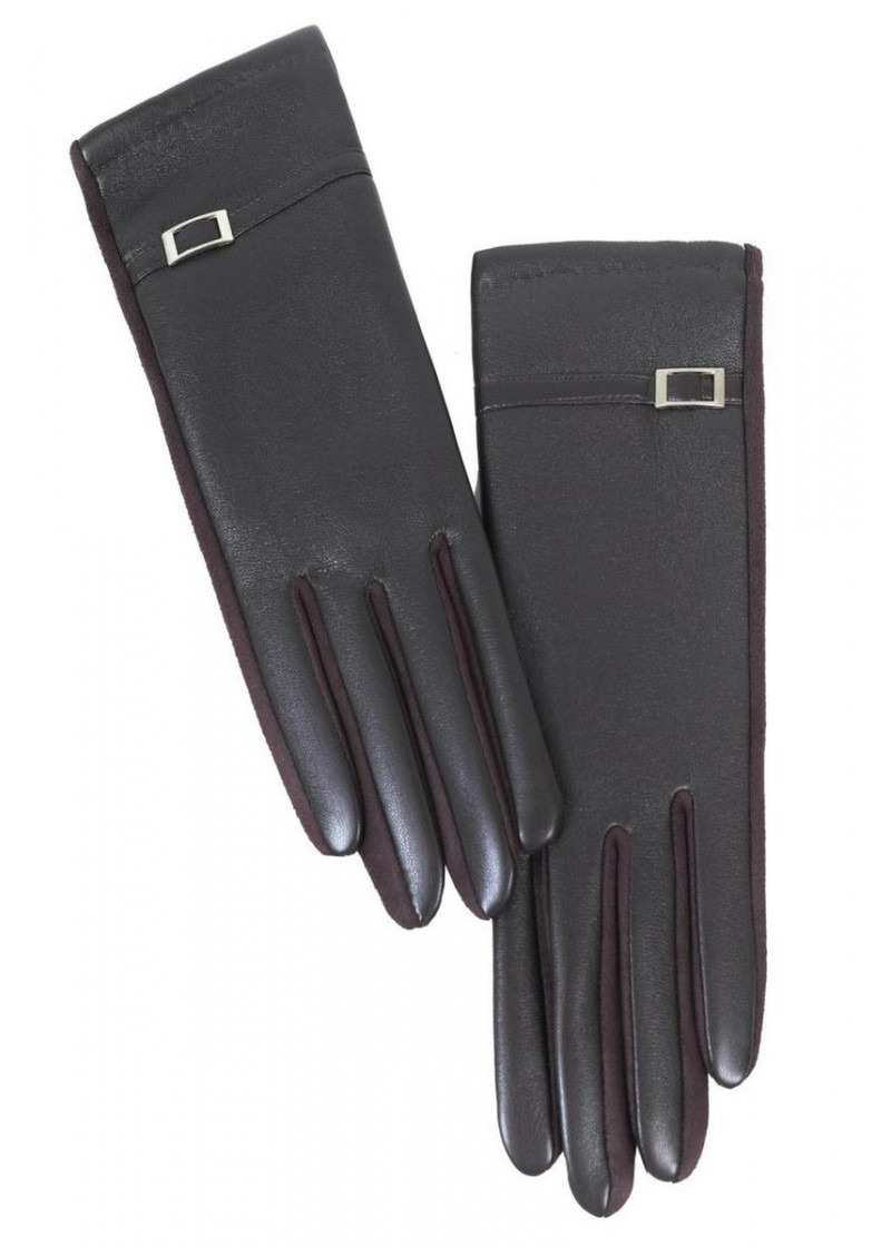 GLOVES 