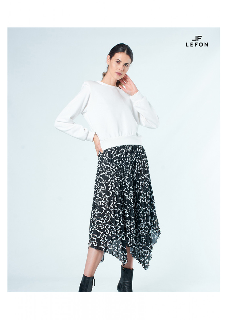 090121 CREW NECK SWEATSHIRT 