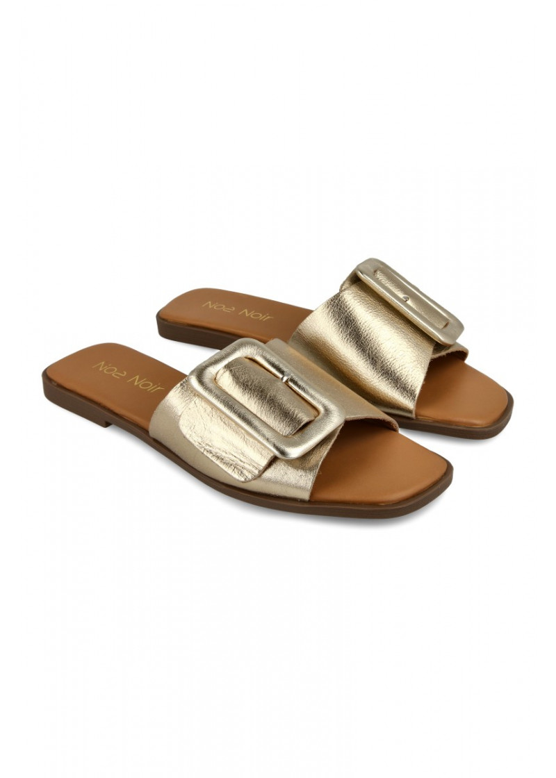 SANDAL 