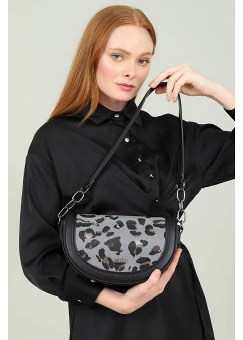 CROSSBODY  (27*11*18cm) 