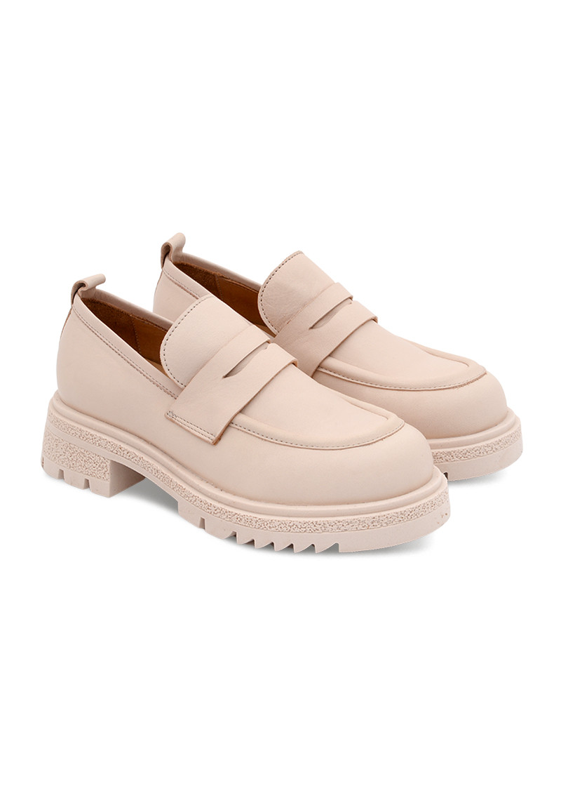 LADIES LEATHER SHOES 