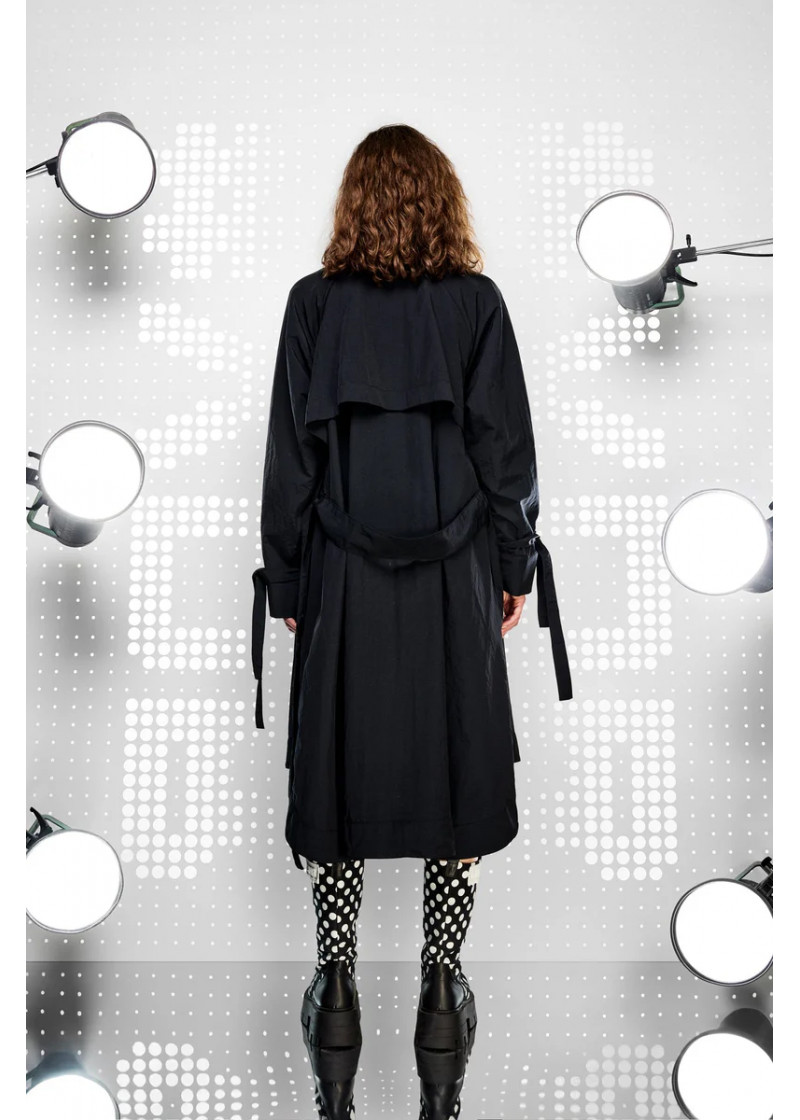 TRENCH COAT 